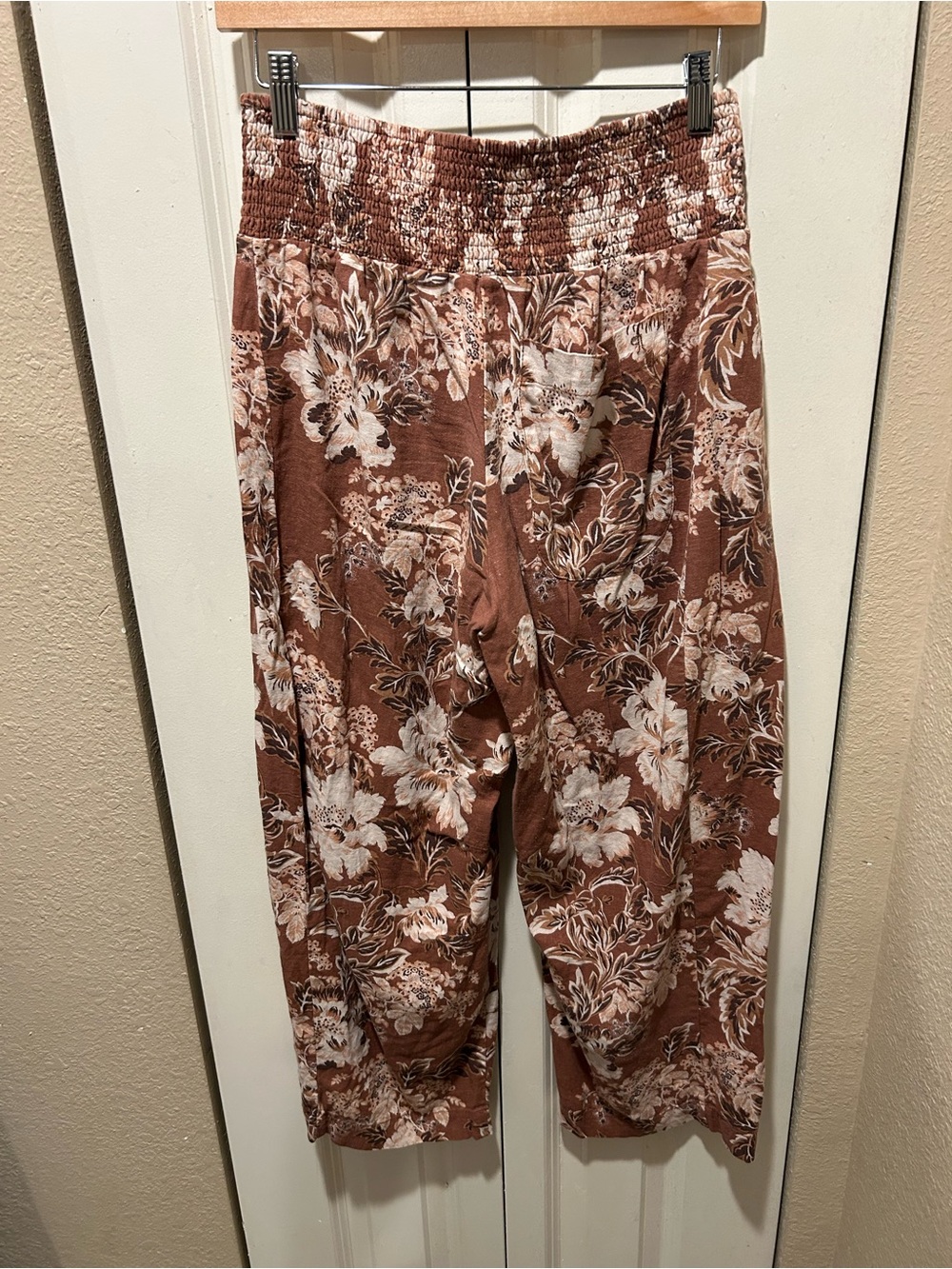 Anthropologie Pilcro Reese Smocked Pull-On Barrel Leg Linen Blend Pants , Small - Picture 10 of 15